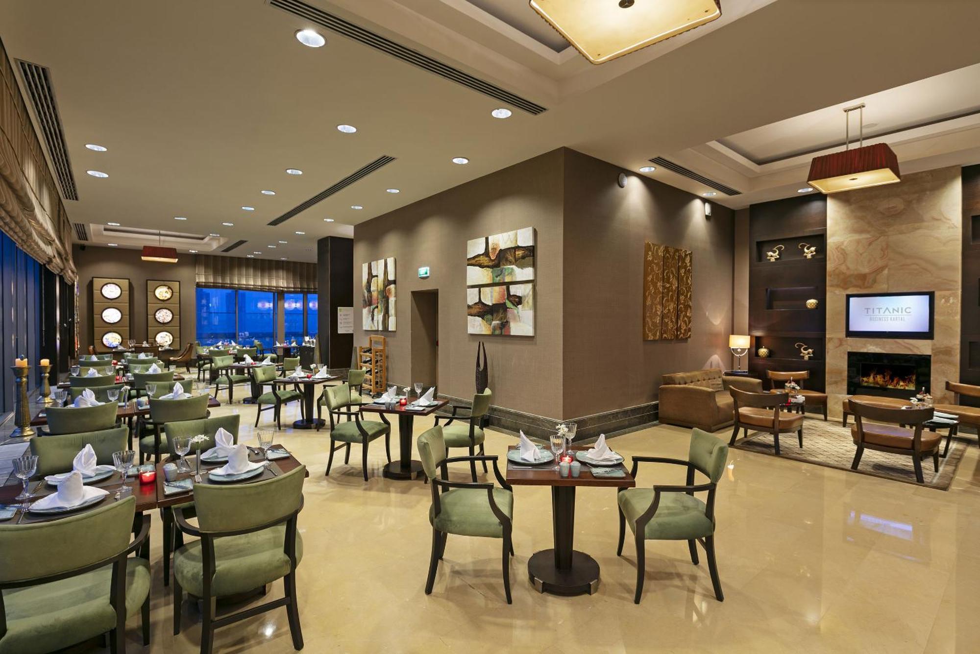 Titanic Business Kartal — Photos 3